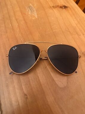 Ray-Ban Women’s Reverse Aviator Sunglasses with Black Lenses